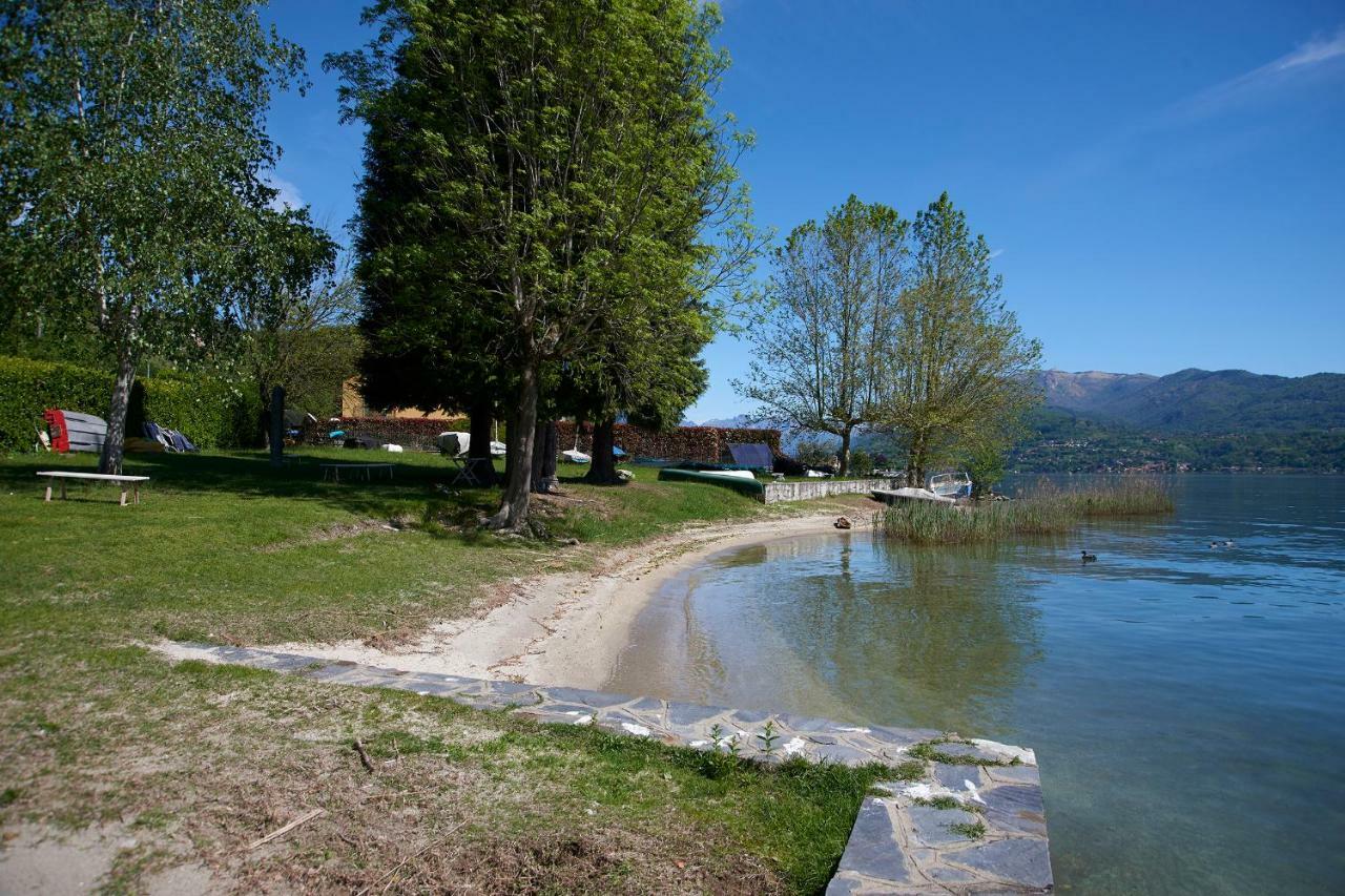 Emy Lake Orta Pella Exterior photo